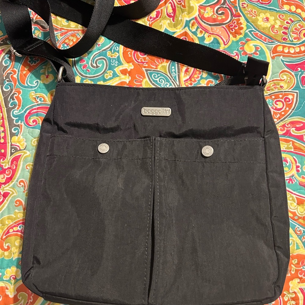 Baggallini Charcoal Crossbody Bag